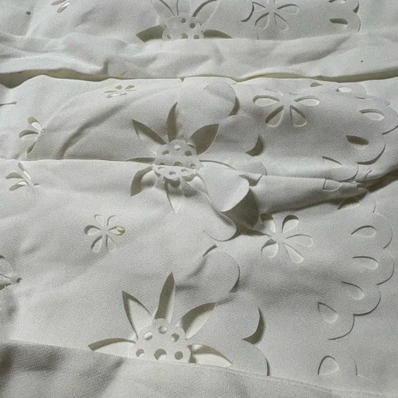 Petal and Pup Off White Eyelet Tie-Shoulder Maxi Dress Size XS - Picture 13 of 16